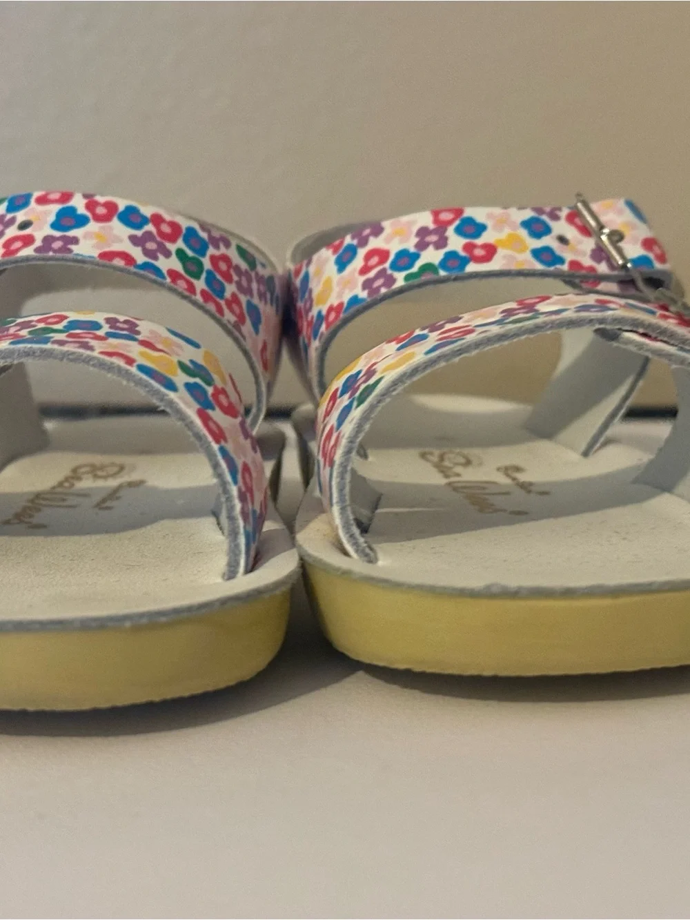 Sun-San Sea Wees Double-Buckle Floral Sandals